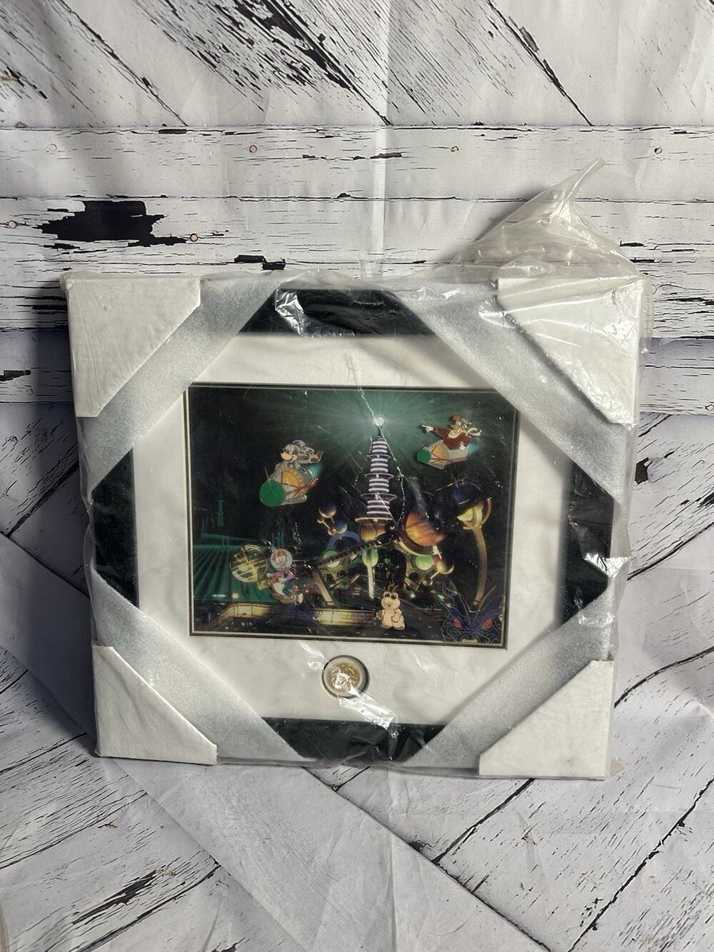 Disney Astro Orbiting Alien Encounter Ducktales Darkwing Framed LE 50 Pin Set